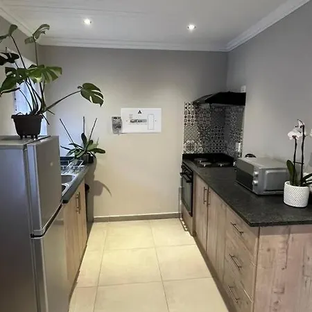 Emara 27 Apartment Potchefstroom Exterior photo