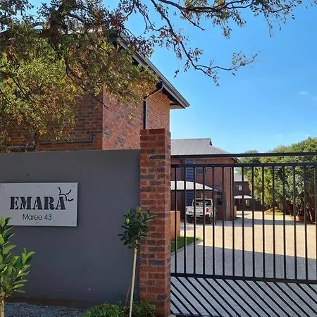 Emara 27 Apartment Potchefstroom Exterior photo